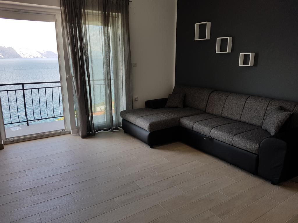 Apartments Tereza Senj  Buitenkant foto